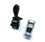 14-18 Bmw X5 (F15) Automatic Transmission Shifter Box & Knob. Fixed Price $109.24.
