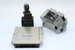 2003-2006 Mercedes R230 SL500 Ecu Engine Control Module Ignition Key Shifter Set. Fixed Price $296.67.